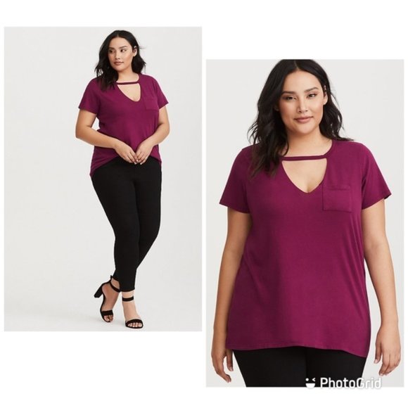 Last One! Torrid 6X  Berry Choker Blouse Tee NWT - Picture 10 of 10